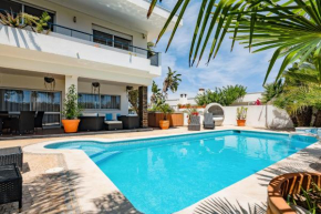 Deluxe 4BDR House W/ Pool by LovelyStay